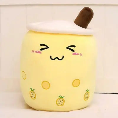 Peluche bubble tea ananas grincheux dans le salon