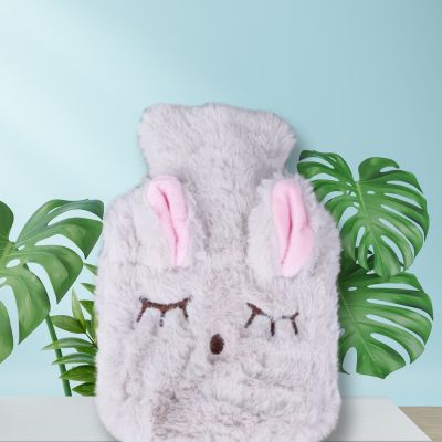 bouillotte peluche la peluche kawaii grise tout douce et chatoyante