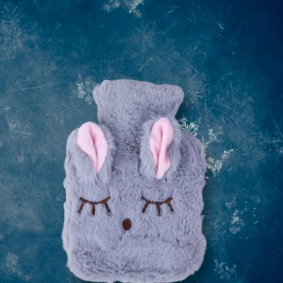 Bouillotte peluche lapin kawaii la douceur apaisante hivernale