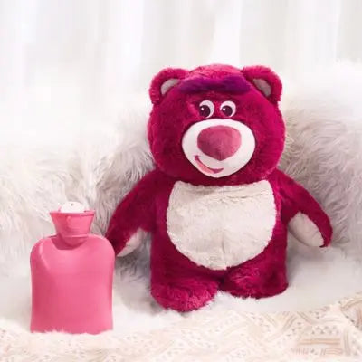 Bouillotte peluche Stitch la-merveilleuse peluche Lotso souriant assis au lit