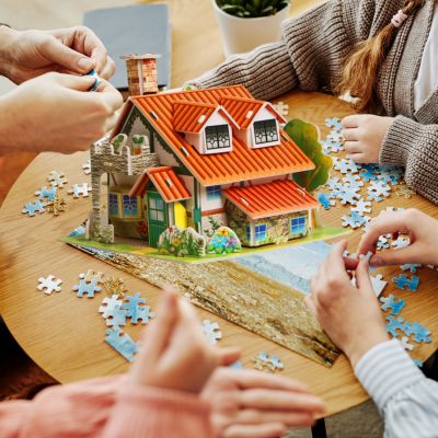 Puzzle 3D, un vrai défi amusant pour adolescents et grands-parents en famille