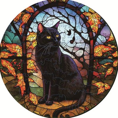 Puzzle en bois chat noir dans la forêt dans un décor paradisiaque