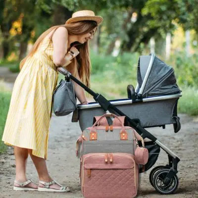 sac a dos rose-pour-voyager-en-France